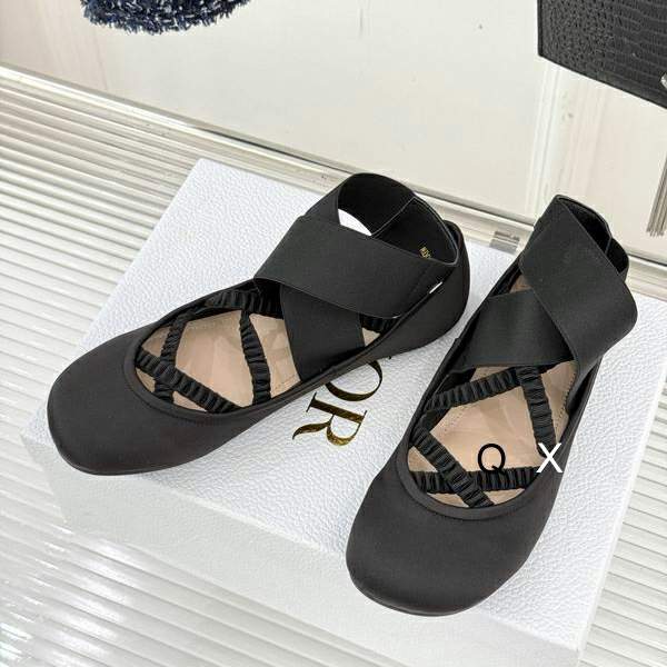Picture of Gucci Shoes _SKUGuccisz35-40JX10046759